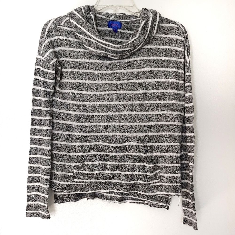 City Streets Gray Striped Cowl Neck Shirt Size Medium